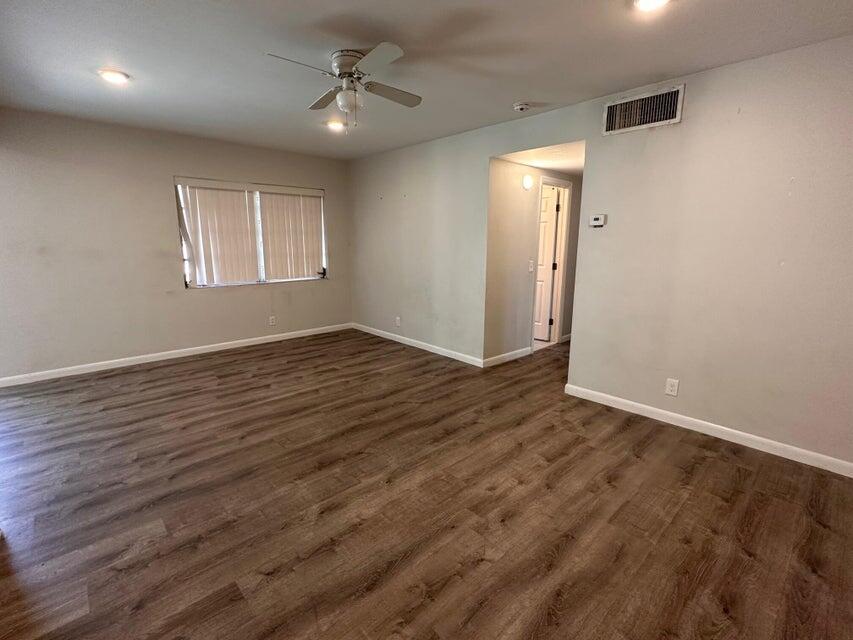 HILLCREST AT L W - Residential