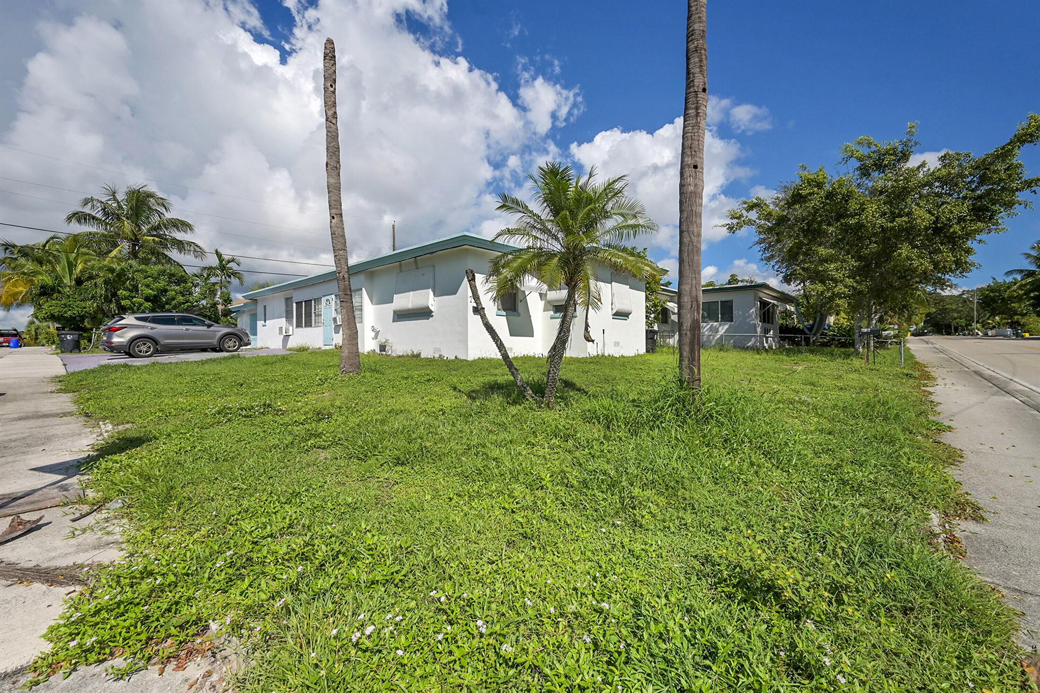 HILLCREST AT L W - Residential