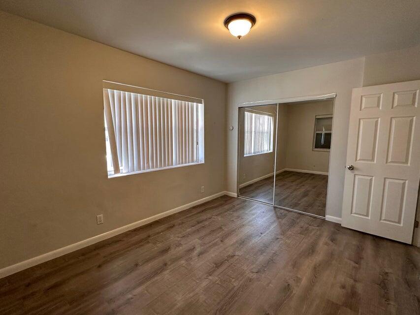 HILLCREST AT L W - Residential