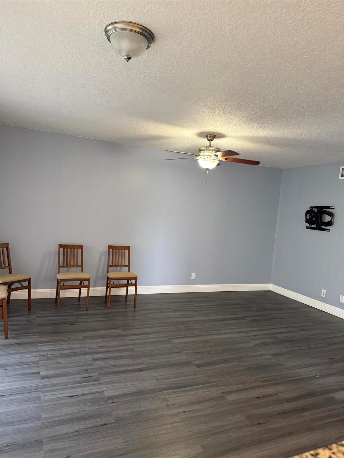 GREENWAY VILLAGE NORTH CO - Residential Lease
