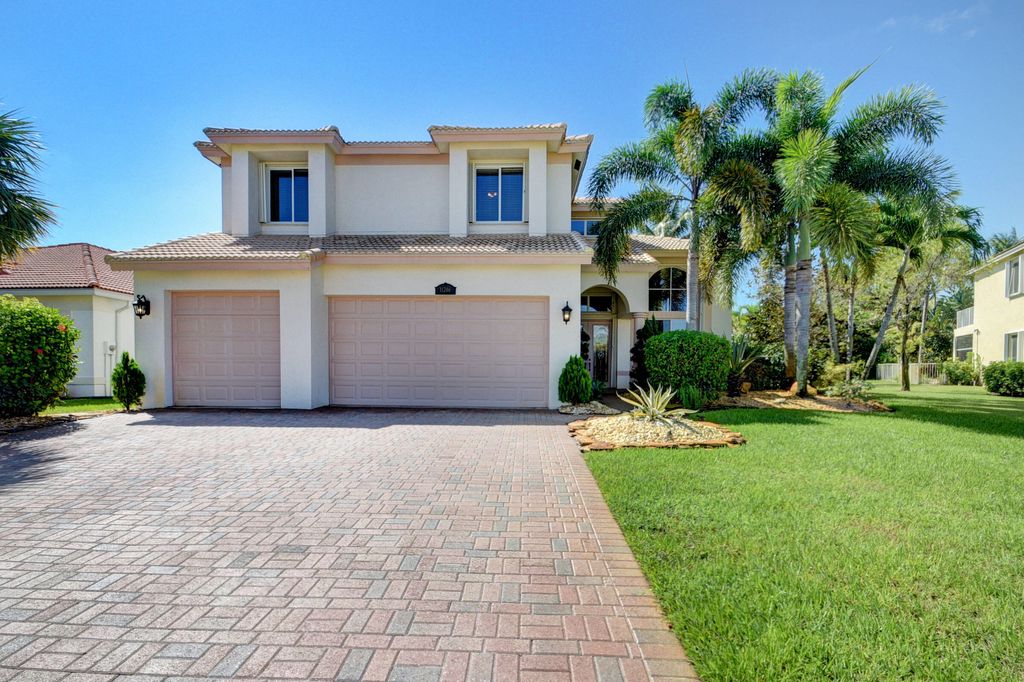 Photo of 11246 Maritime Court, Wellington, FL 33449 (MLS # B26027336)