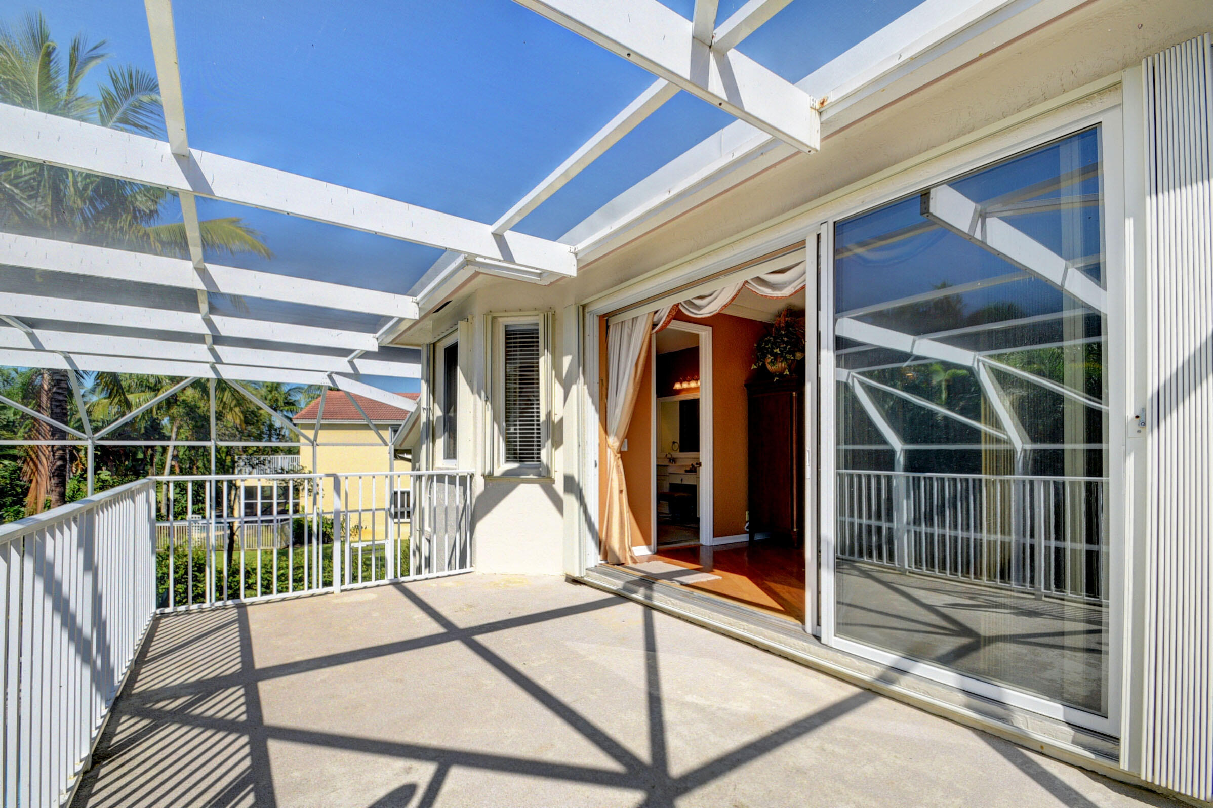 ISLES AT WELLINGTON 2 - Residential Lease