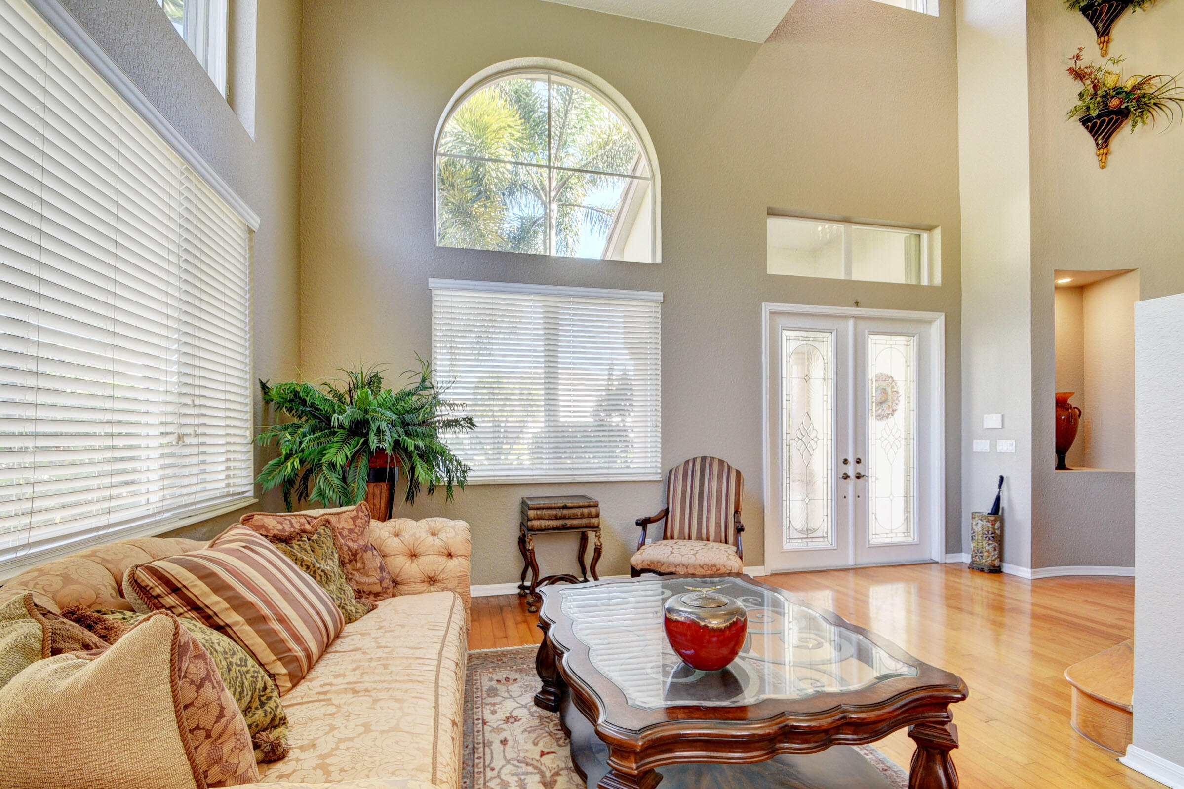 ISLES AT WELLINGTON 2 - Residential Lease