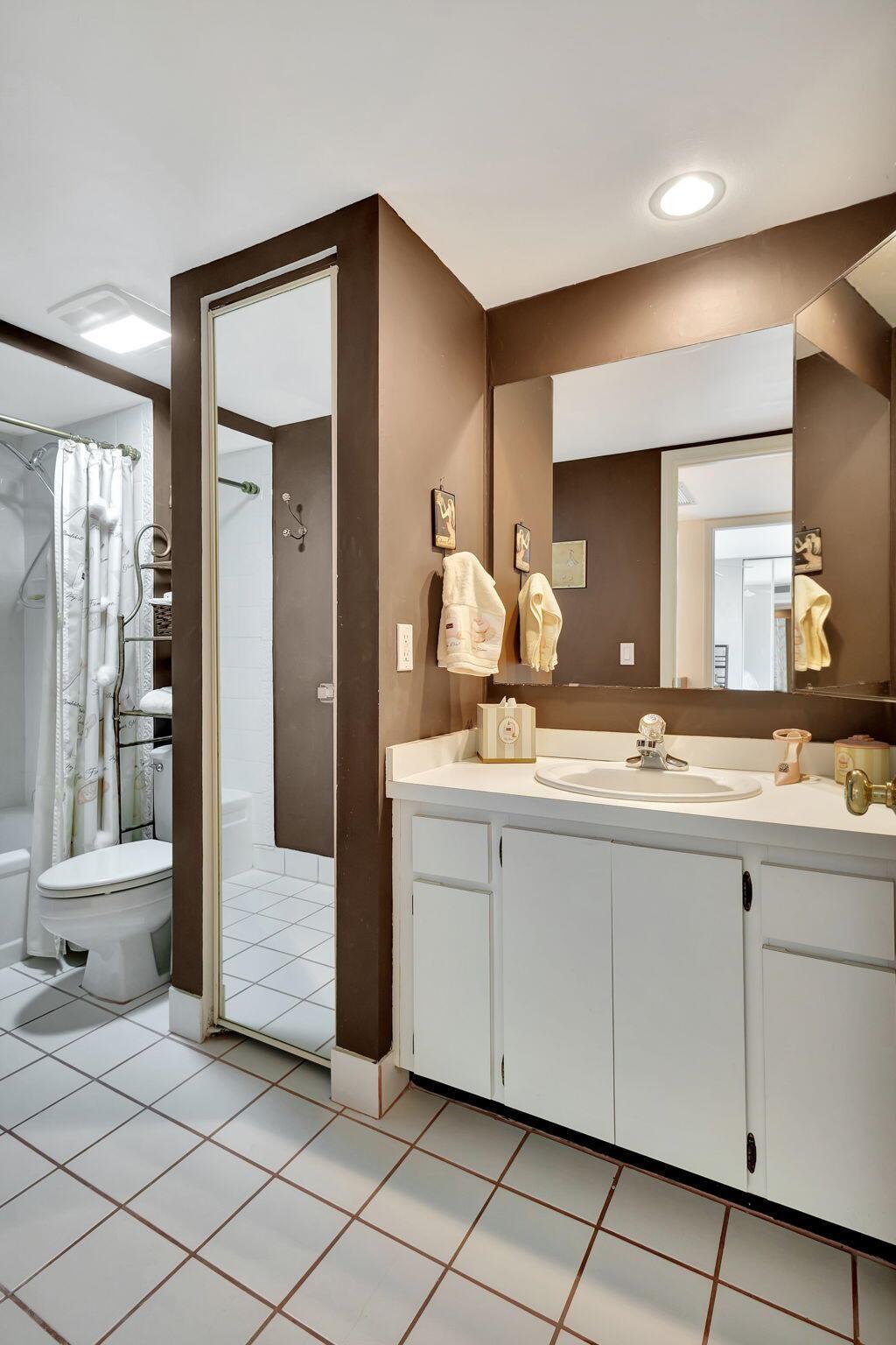 SANDALWOOD ESTATES - Residential