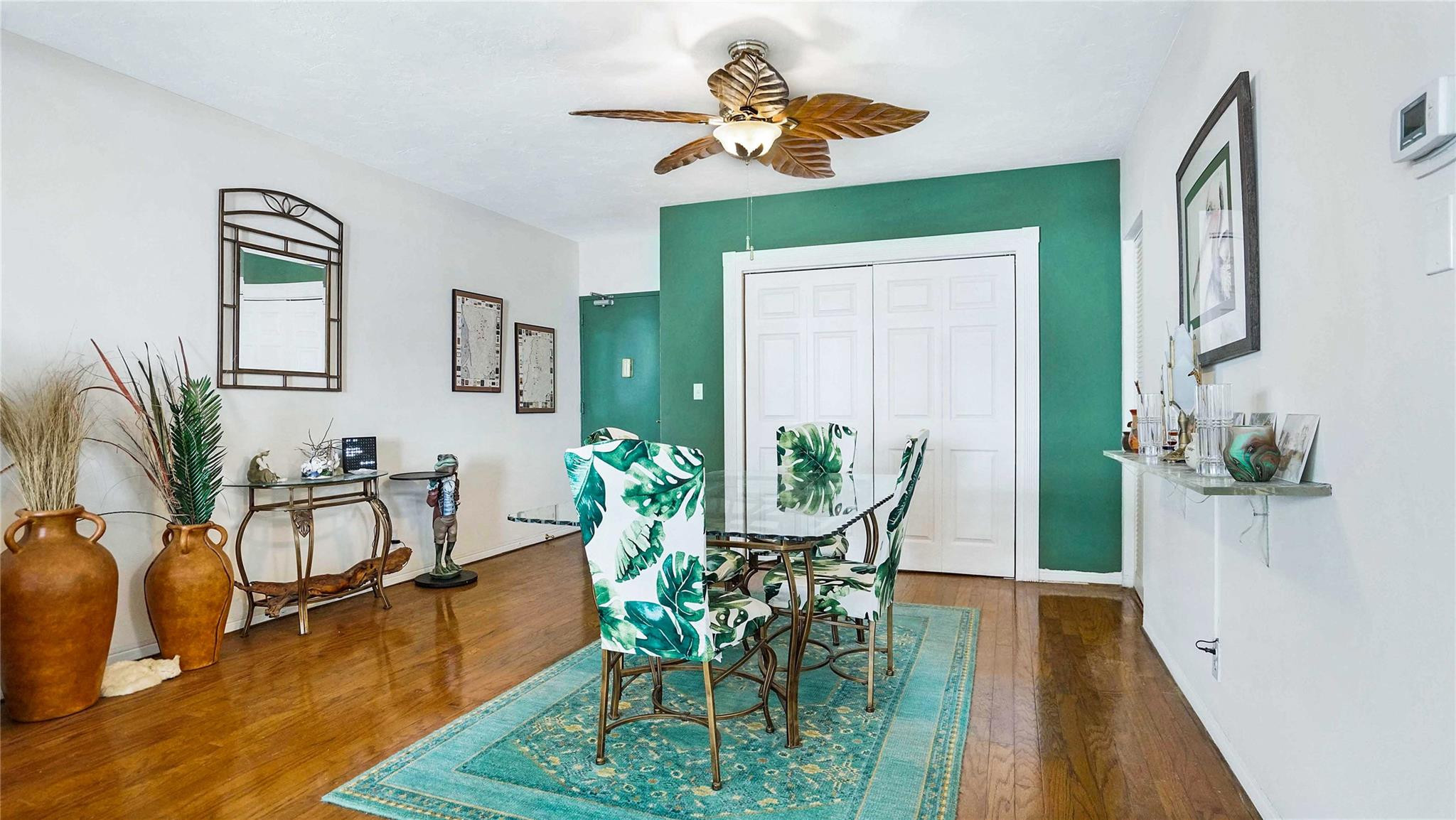 GALT TOWERS CONDO - Residential