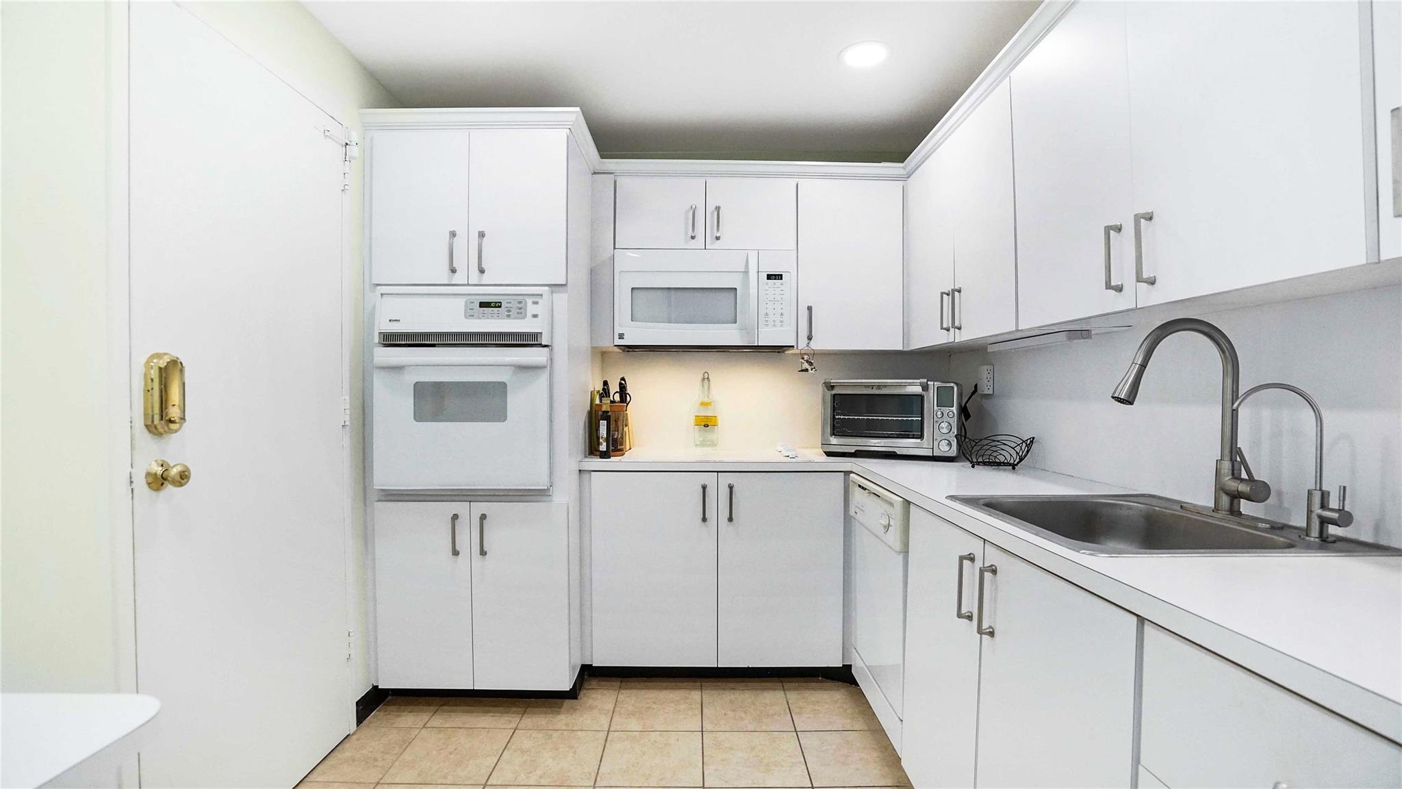 GALT TOWERS CONDO - Residential