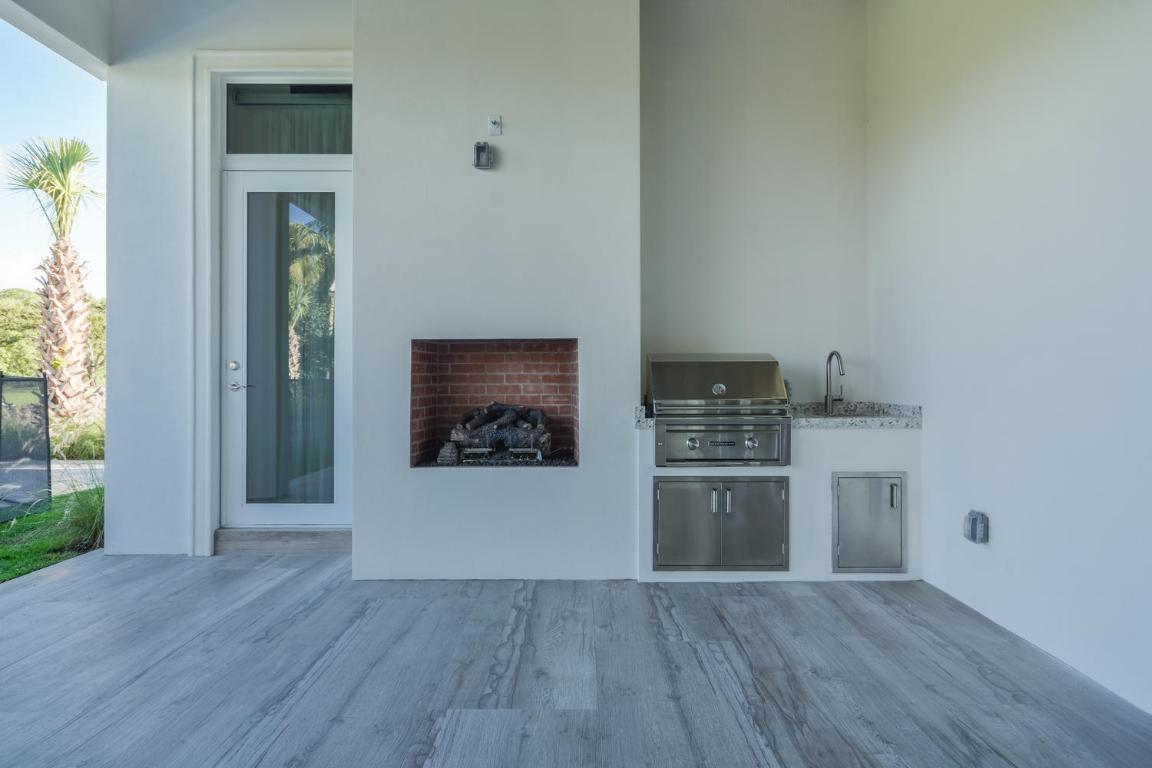 ST ANDREWS COUNTRY CLUB - Residential