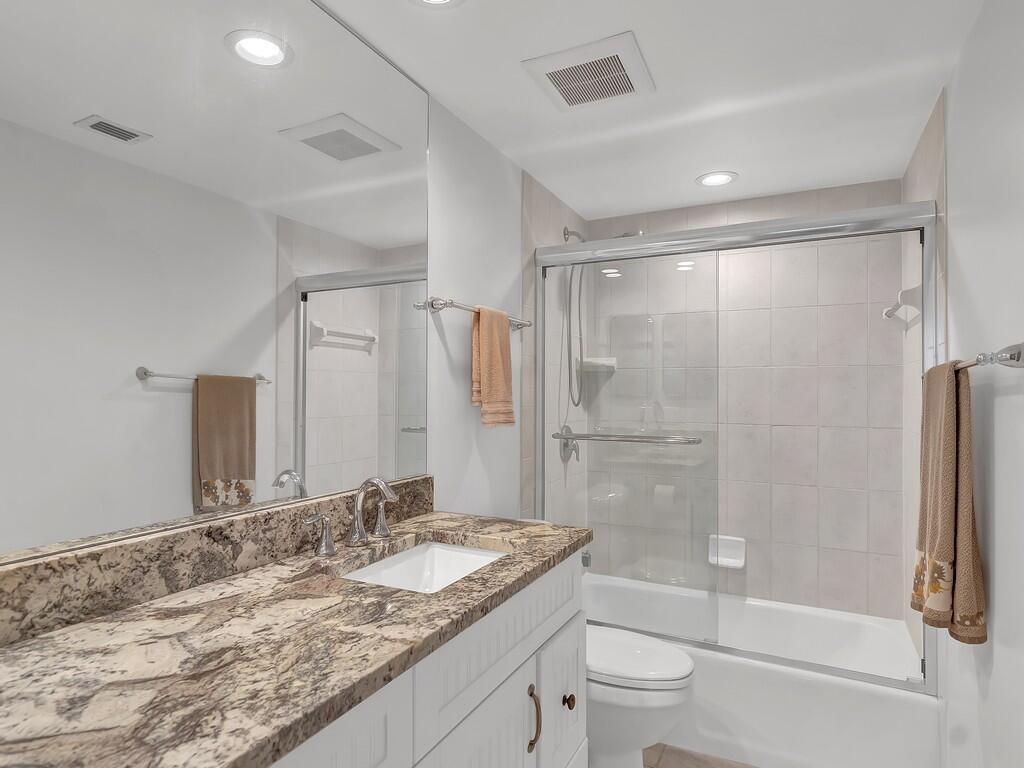 1616 SEA COVE CONDOMINIUM - Residential