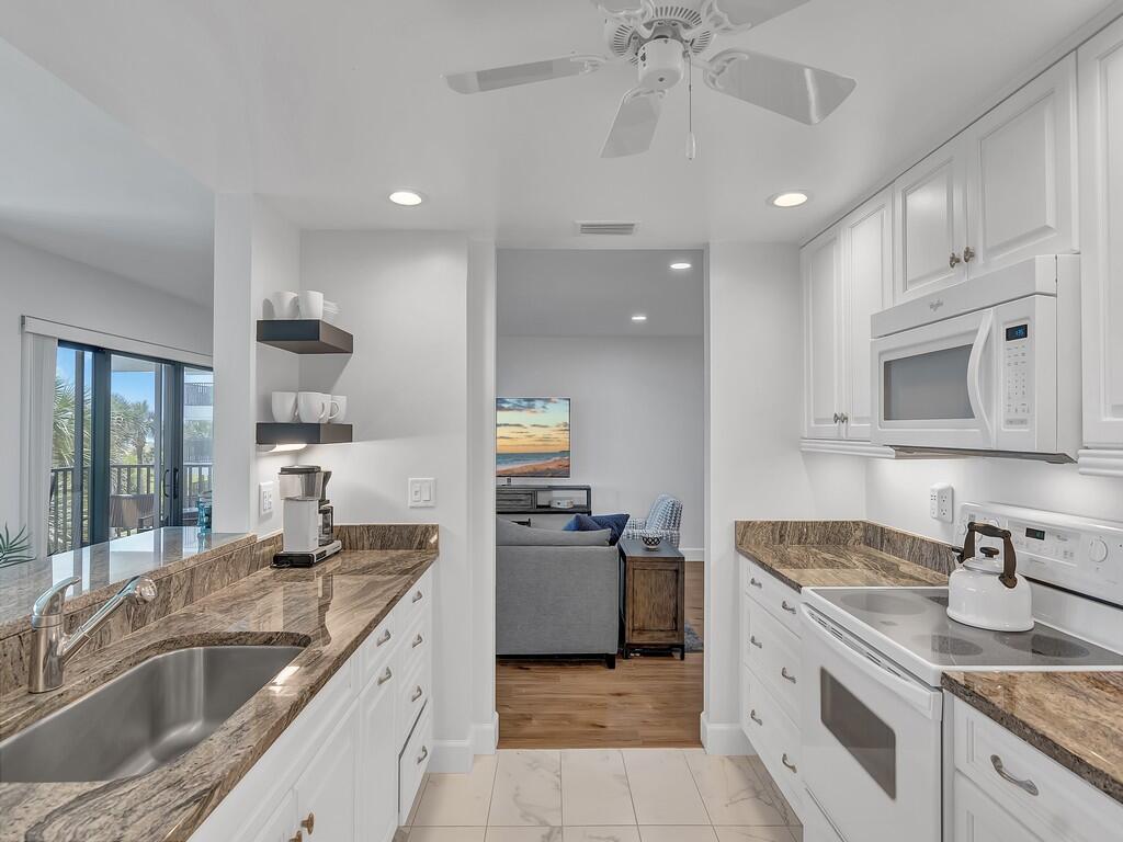 1616 SEA COVE CONDOMINIUM - Residential