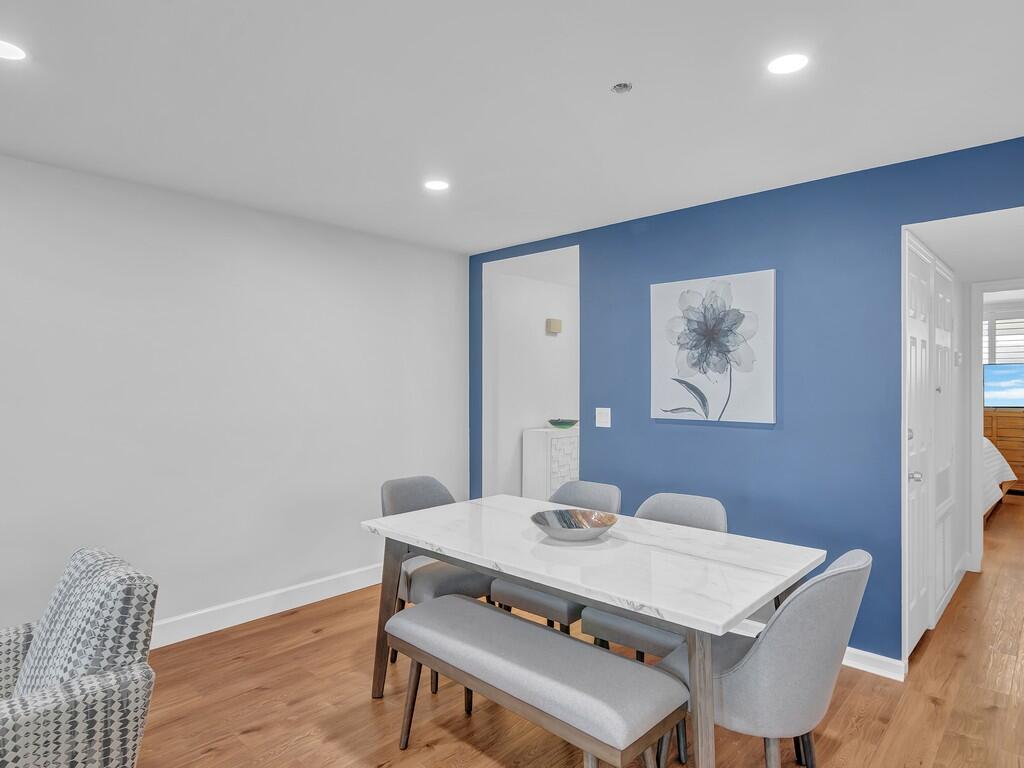 1616 SEA COVE CONDOMINIUM - Residential