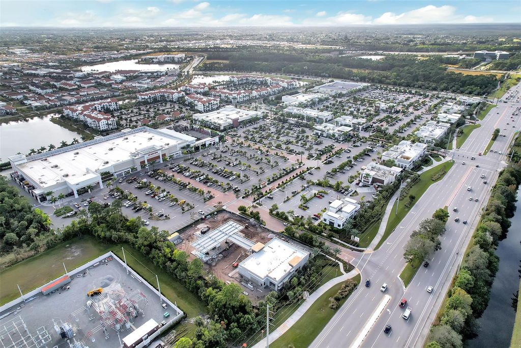 Photo of 4941 E Bonsai Circle #209, Palm Beach Gardens, FL 33418 (MLS # F10487046)