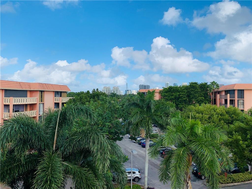 River Reach Condominiums - Residential