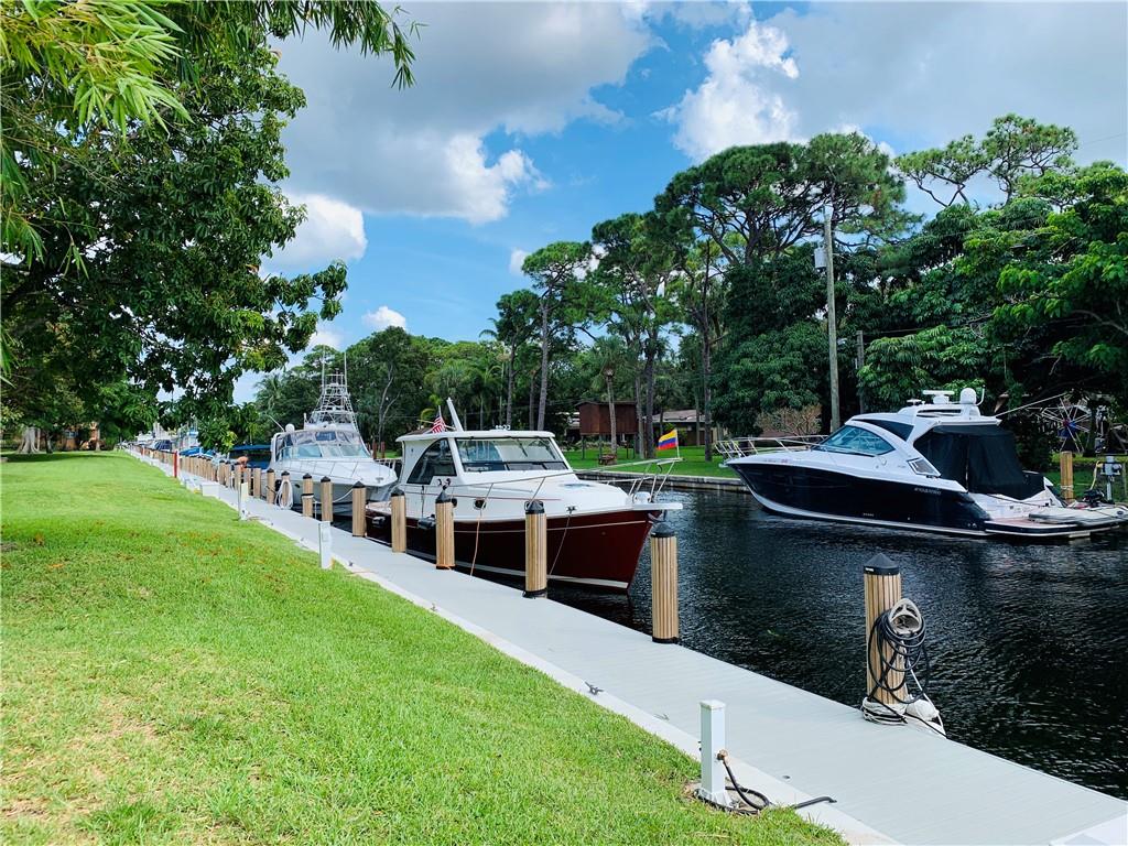 River Reach Condominiums - Residential