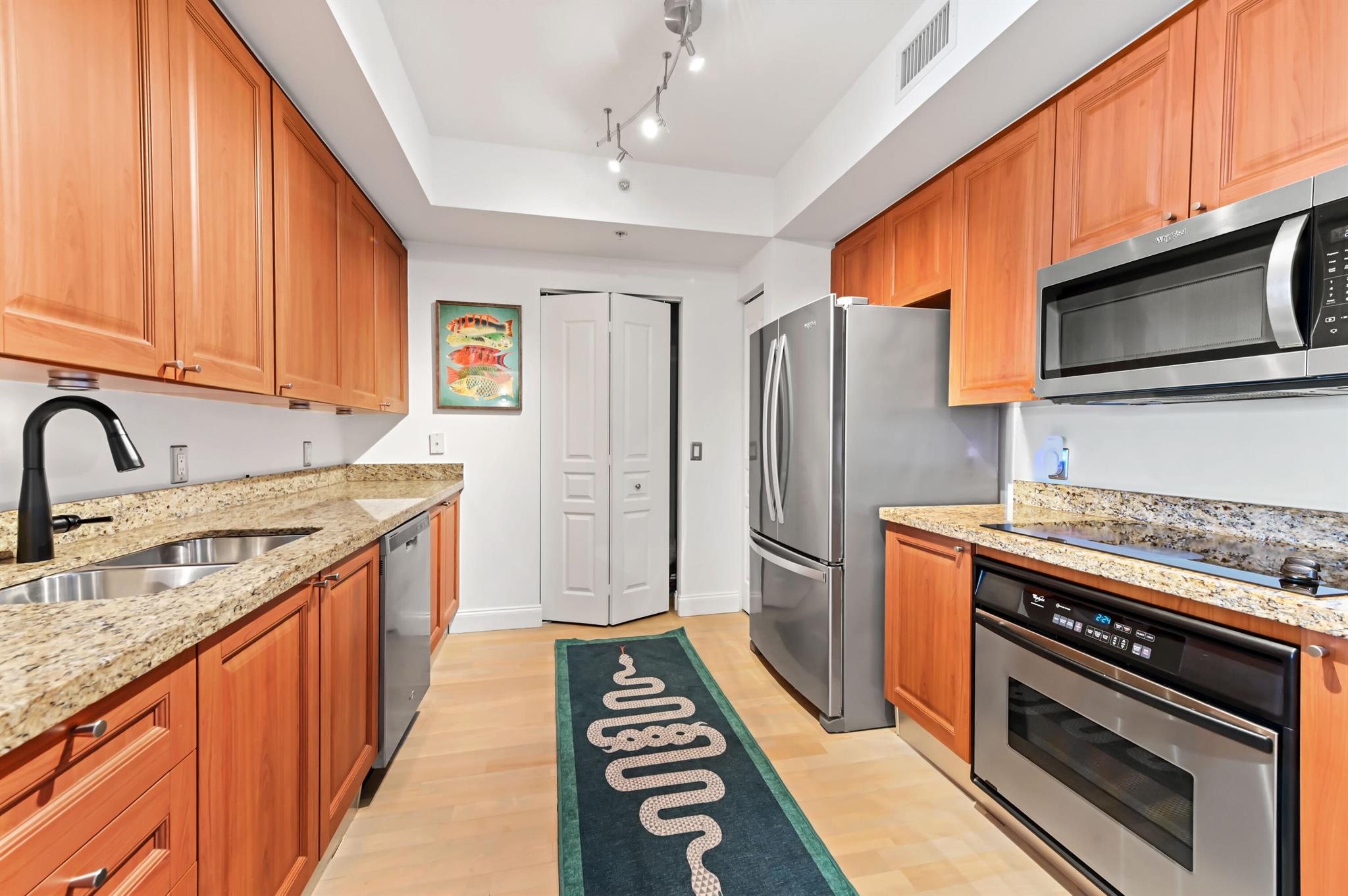 350 LAS OLAS PLACE CONDO - Residential Lease