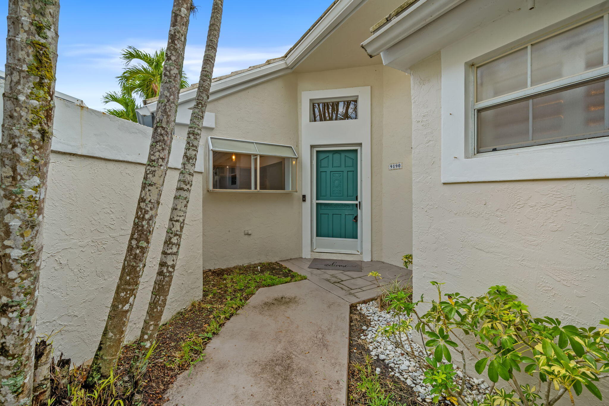 BREAKERS WEST | The Colony - Residential