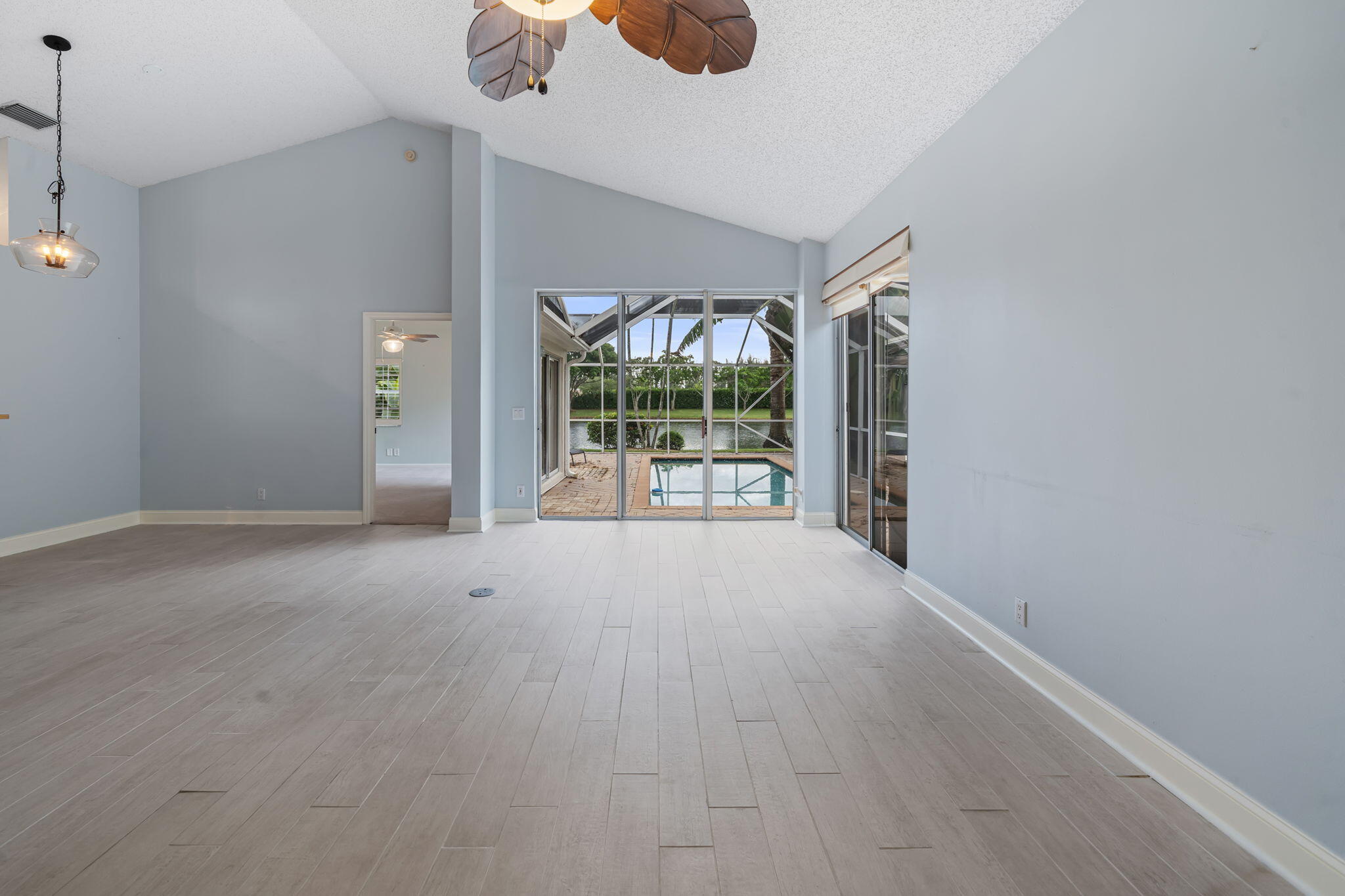 BREAKERS WEST | The Colony - Residential