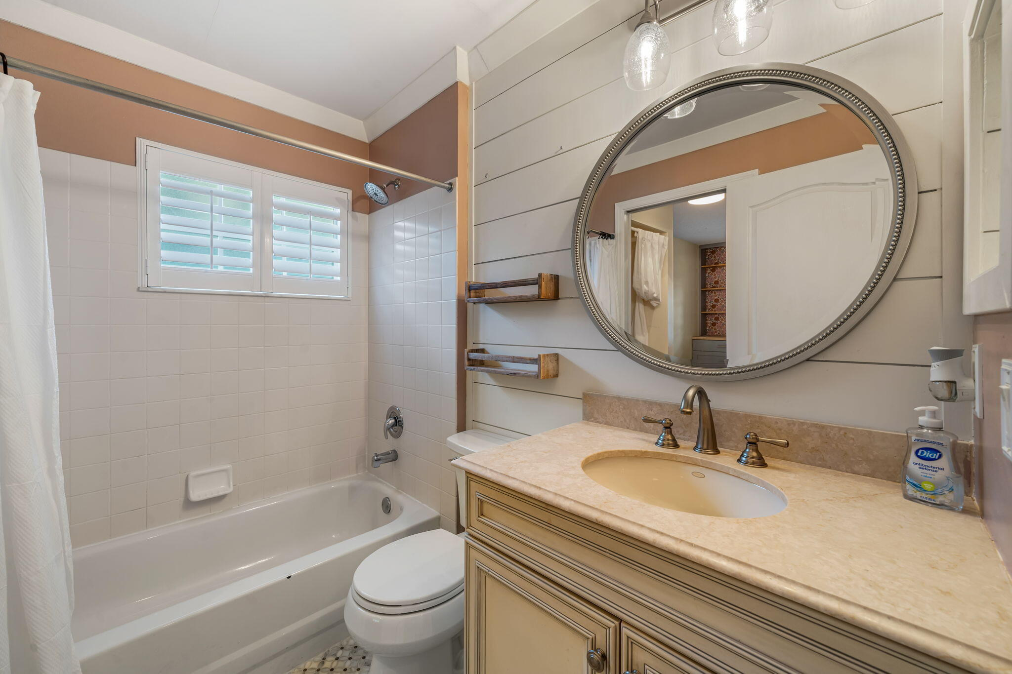 BREAKERS WEST | The Colony - Residential