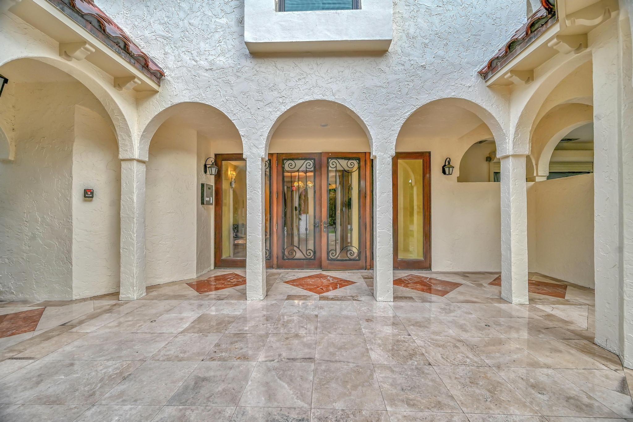 El Cortijo - Residential