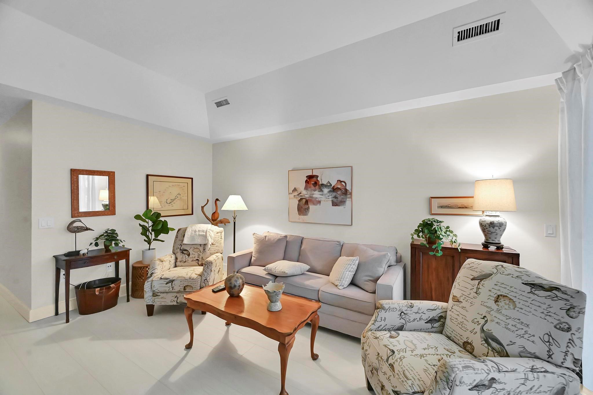 El Cortijo - Residential