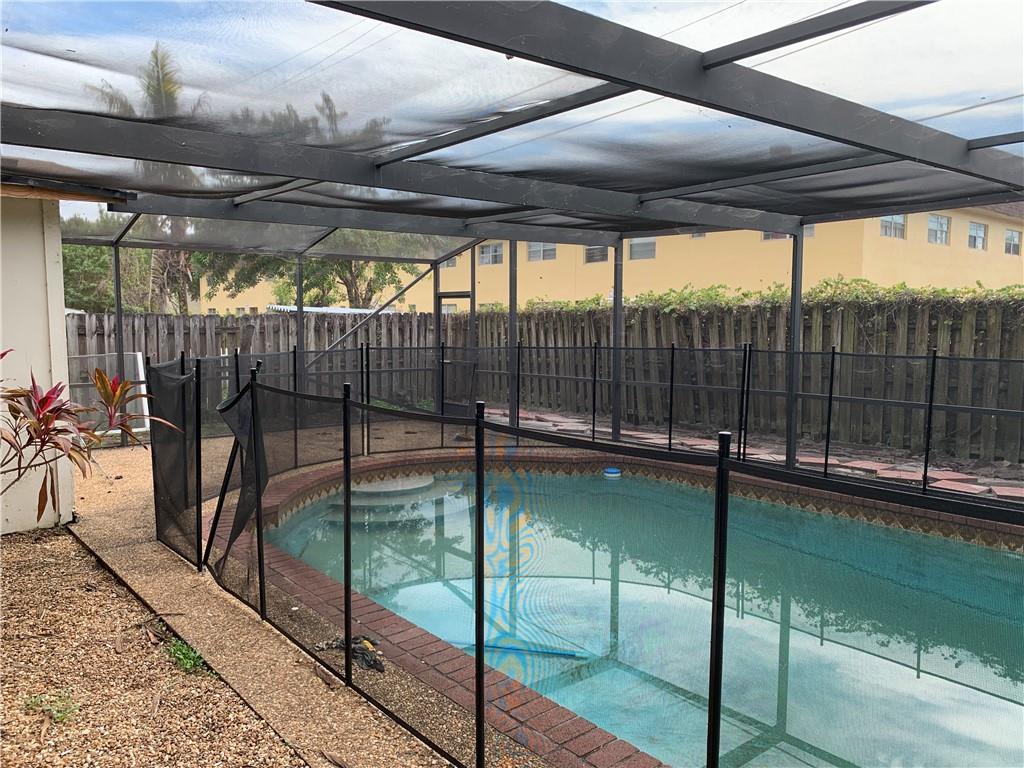 Sunrise Golf Village Sec - Residential