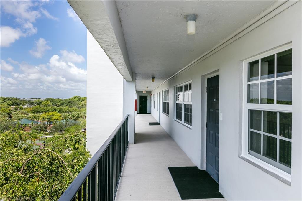 Palm Aire Country Club - Residential