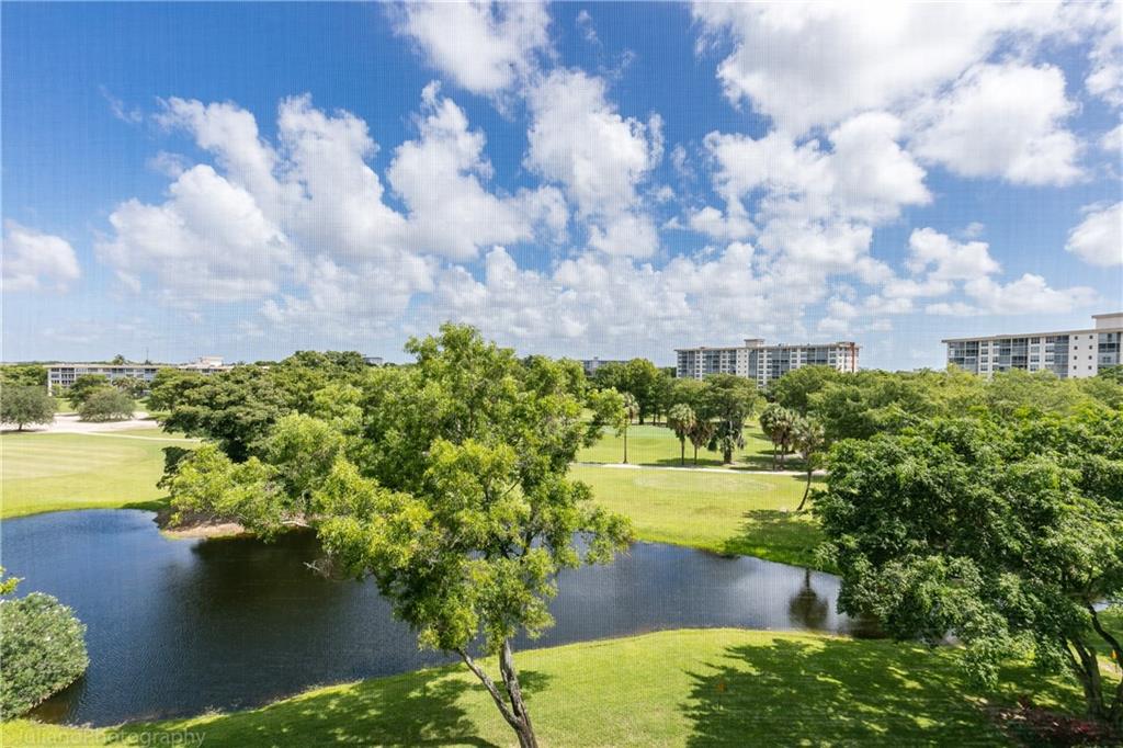 Palm Aire Country Club - Residential