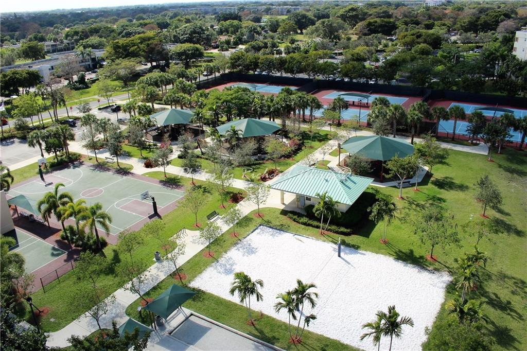 Palm Aire Country Club - Residential