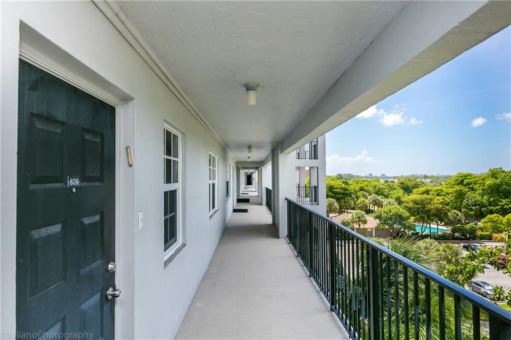 Palm Aire Country Club - Residential