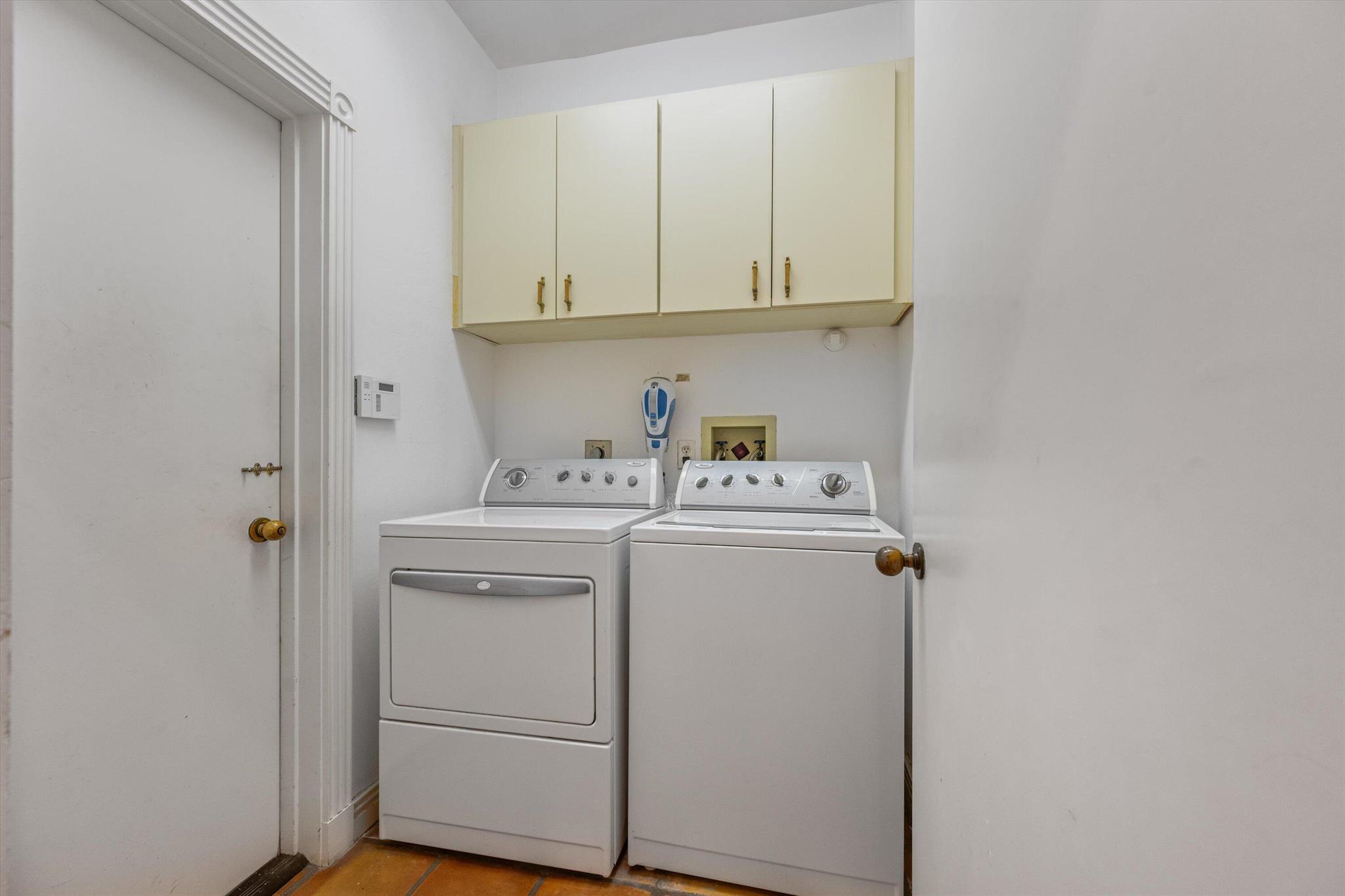 BREAKERS WEST - Residential