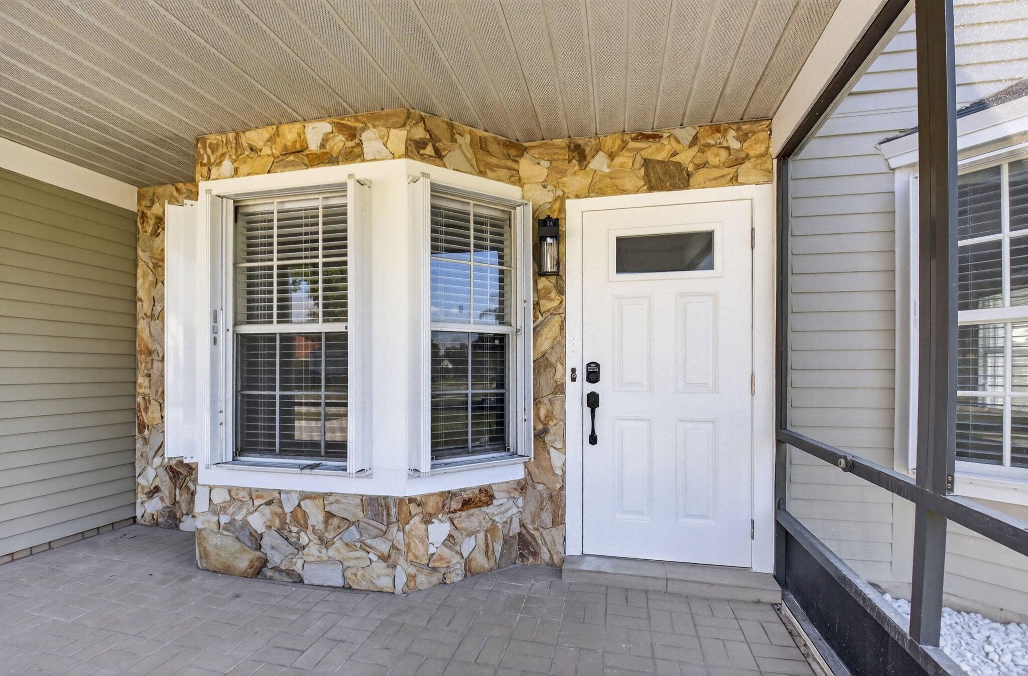 RAINBOW LAKES I - Residential Lease