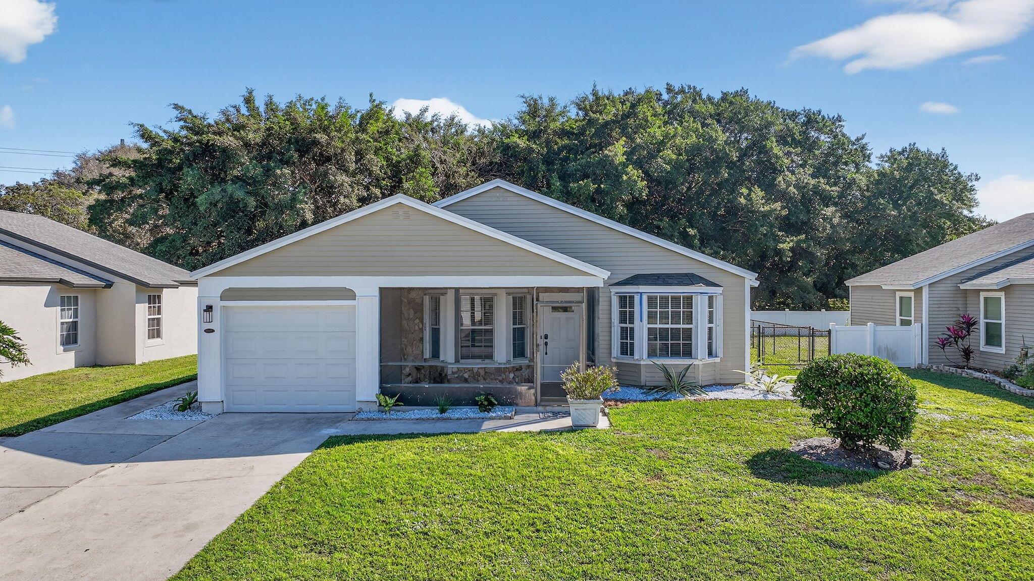 RAINBOW LAKES I - Residential Lease