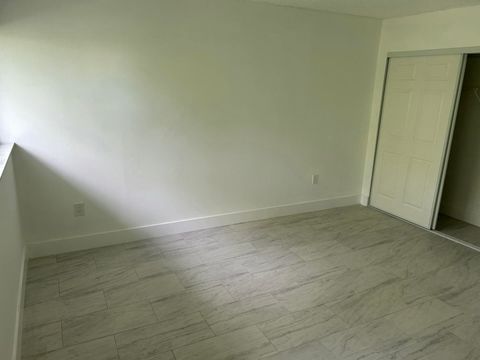 Tiny photo for 701 N Pine Island Road #304, Plantation, FL 33324 (MLS # B26018594)