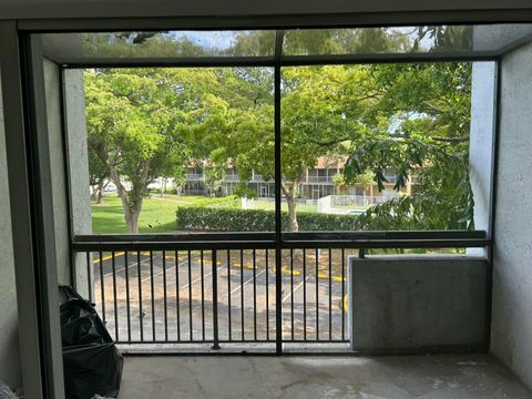 Tiny photo for 701 N Pine Island Road #304, Plantation, FL 33324 (MLS # B26018594)