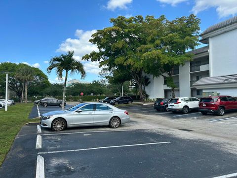 Tiny photo for 701 N Pine Island Road #304, Plantation, FL 33324 (MLS # B26018594)