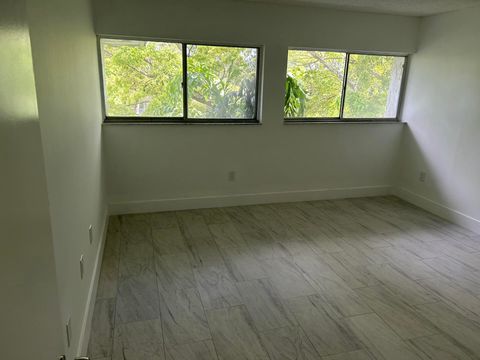 Tiny photo for 701 N Pine Island Road #304, Plantation, FL 33324 (MLS # B26018594)
