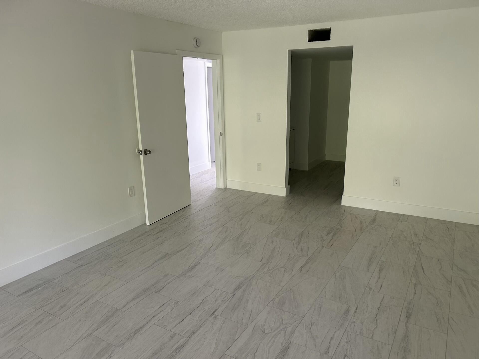 BELASERA AT PINE ISLAND CONDO - Residential