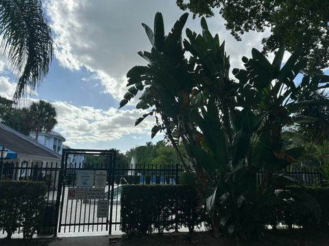 Tiny photo for 701 N Pine Island Road #304, Plantation, FL 33324 (MLS # B26018594)