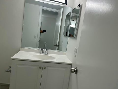 Tiny photo for 701 N Pine Island Road #304, Plantation, FL 33324 (MLS # B26018594)