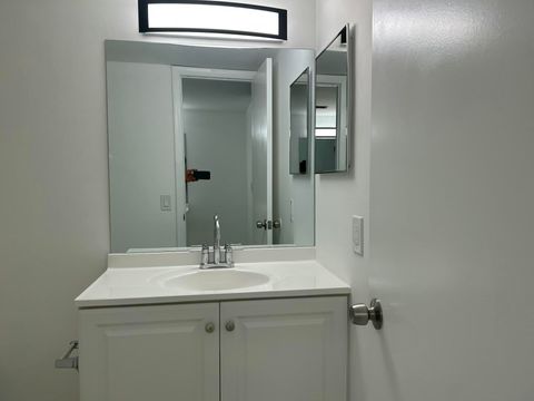 Tiny photo for 701 N Pine Island Road #304, Plantation, FL 33324 (MLS # B26018594)
