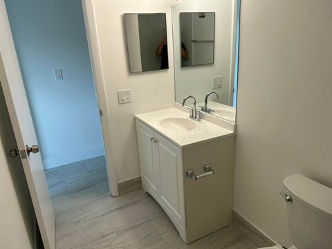 Tiny photo for 701 N Pine Island Road #304, Plantation, FL 33324 (MLS # B26018594)