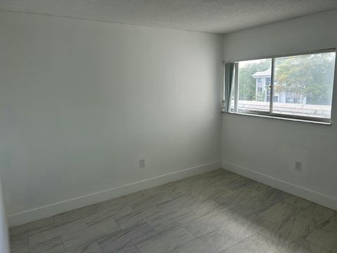 Tiny photo for 701 N Pine Island Road #304, Plantation, FL 33324 (MLS # B26018594)