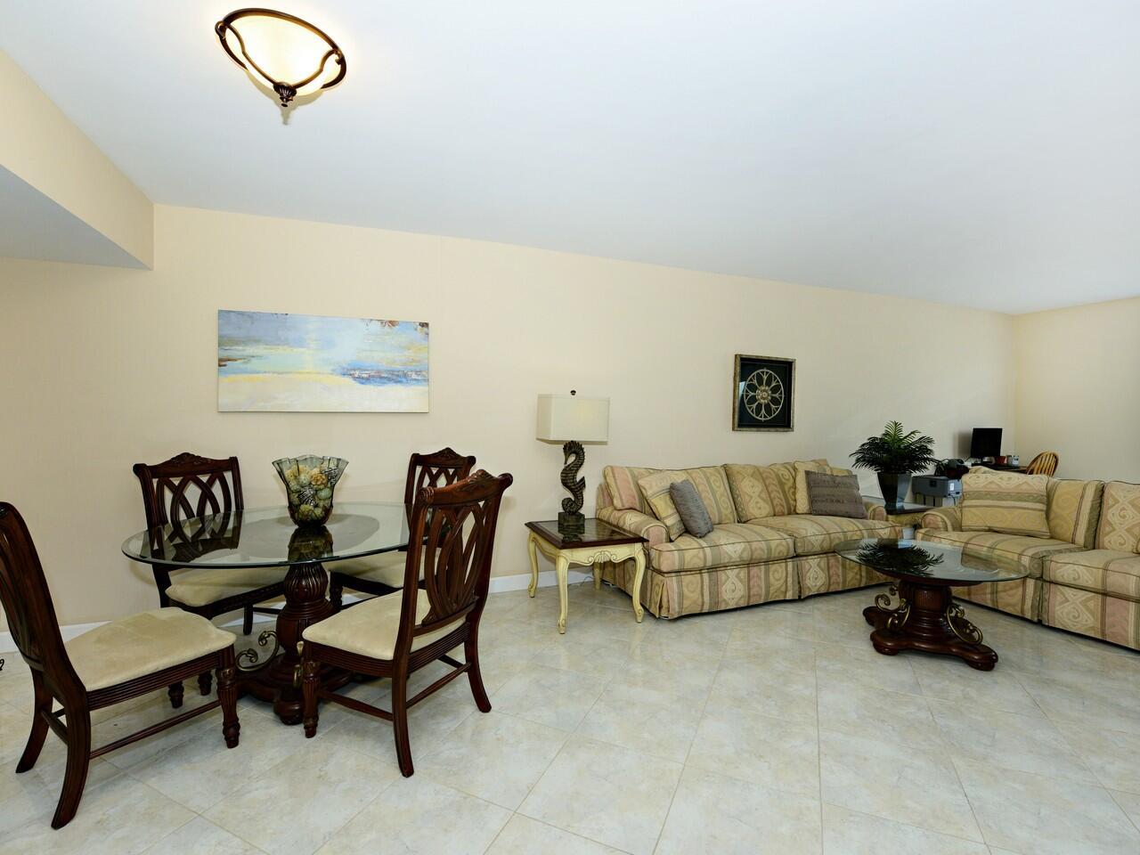 PATRICIAN OF PALM BEACH C - Residential Lease