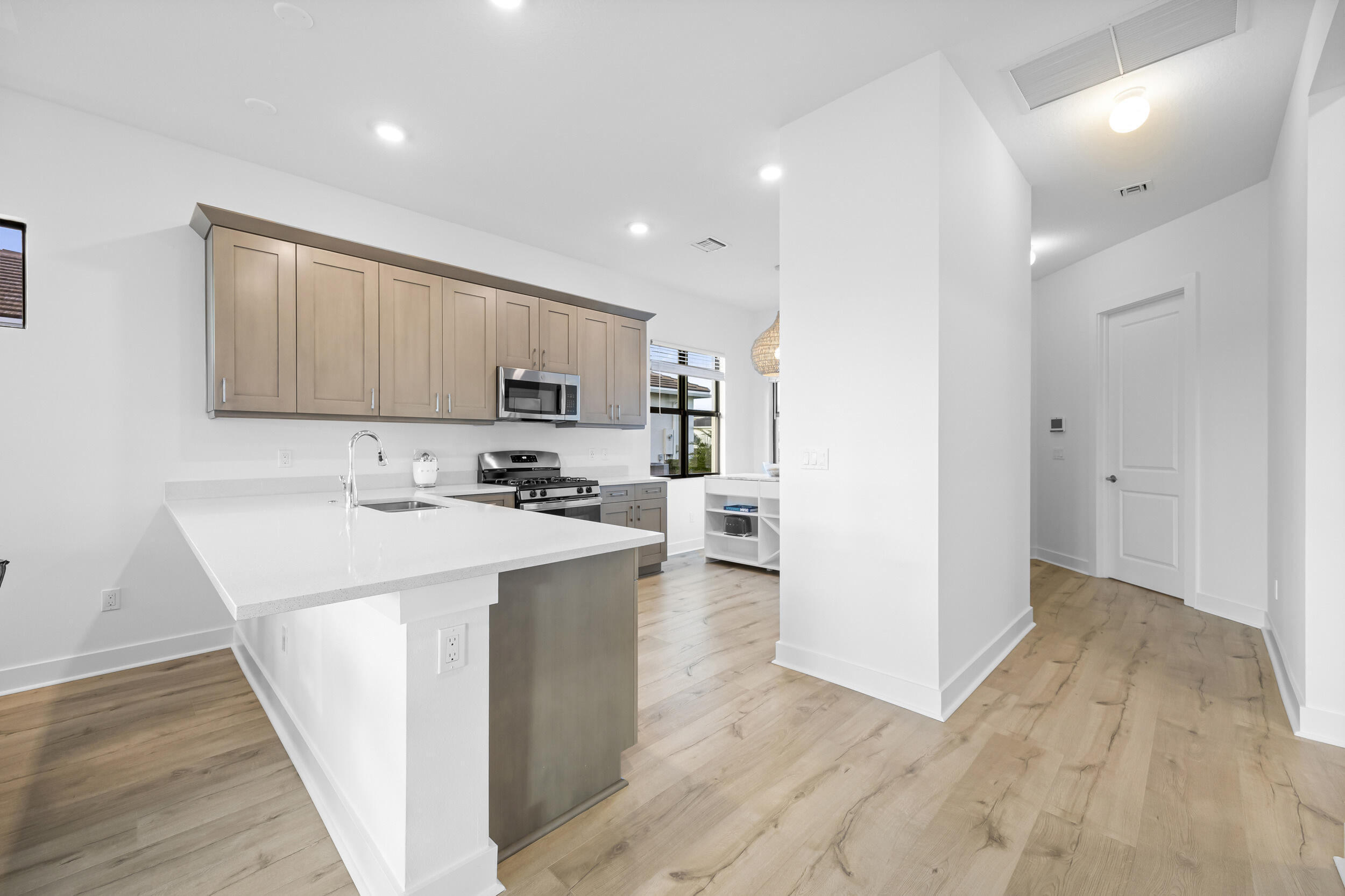 CRESSWIND PALM BEACH PHASE 3 - Residential