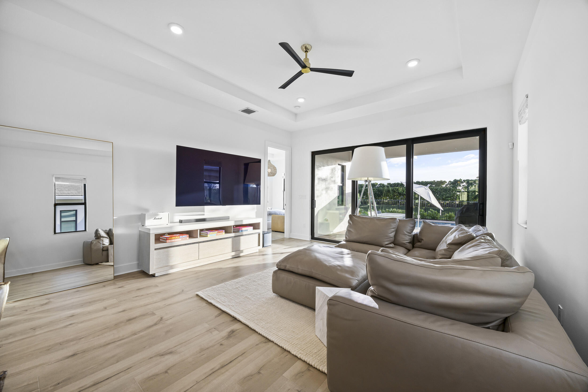 CRESSWIND PALM BEACH PHASE 3 - Residential
