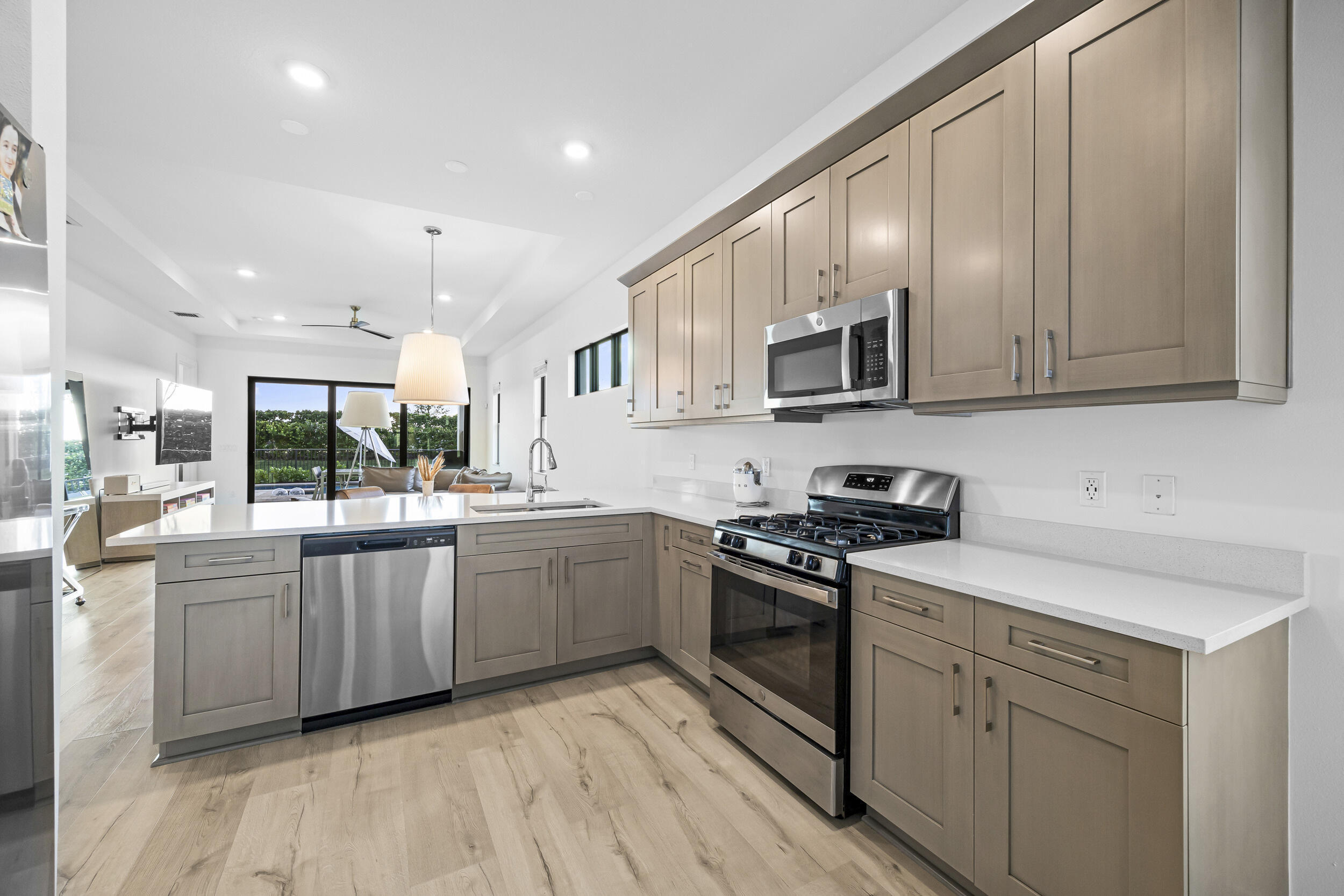 CRESSWIND PALM BEACH PHASE 3 - Residential