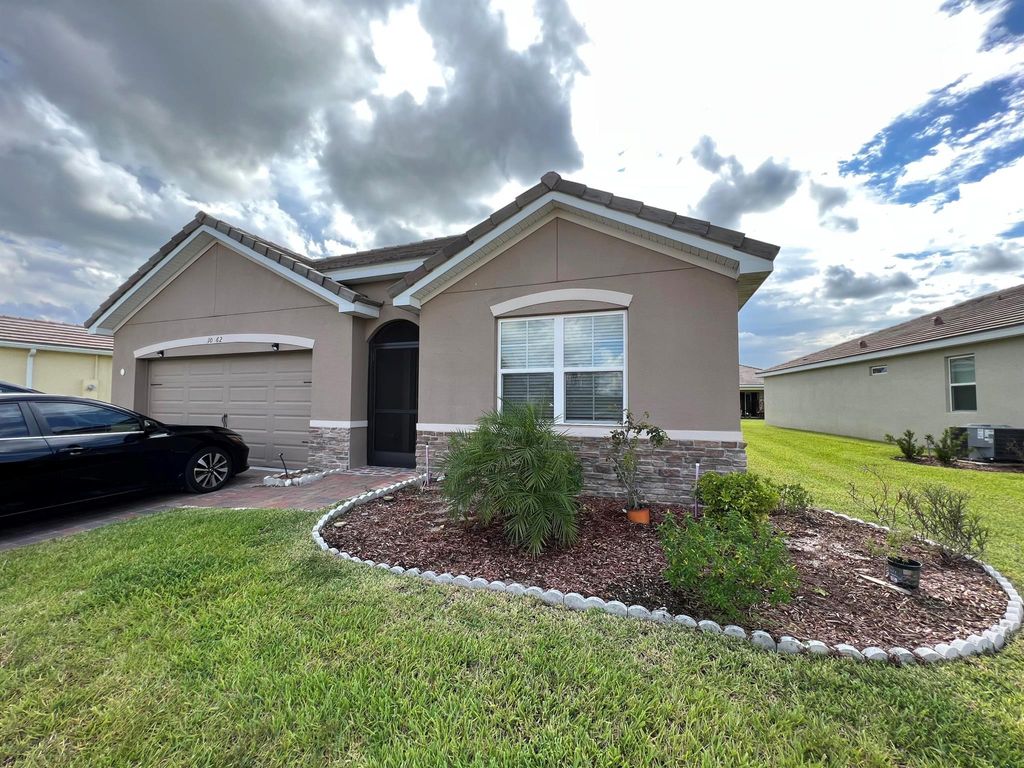 Photo of 10562 SW Cambria Lane, Port St Lucie, FL 34987 (MLS # R10908981)