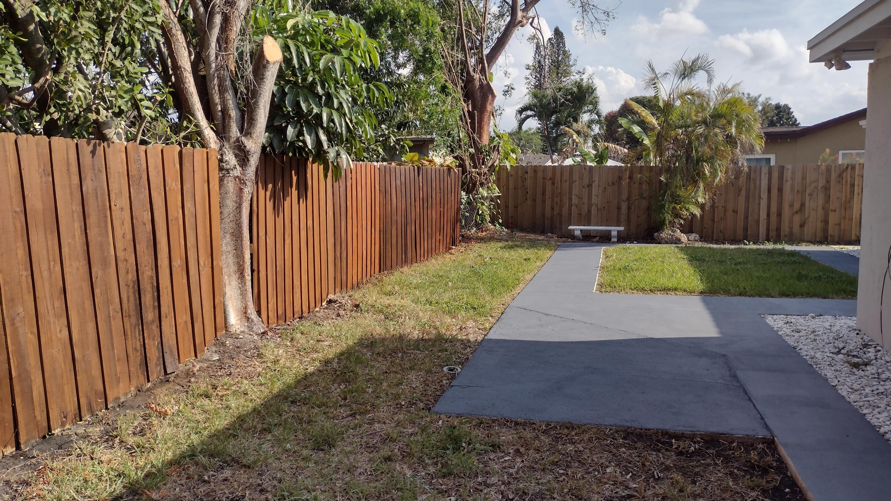 SANDALFOOT COVE SEC 2 - Residential