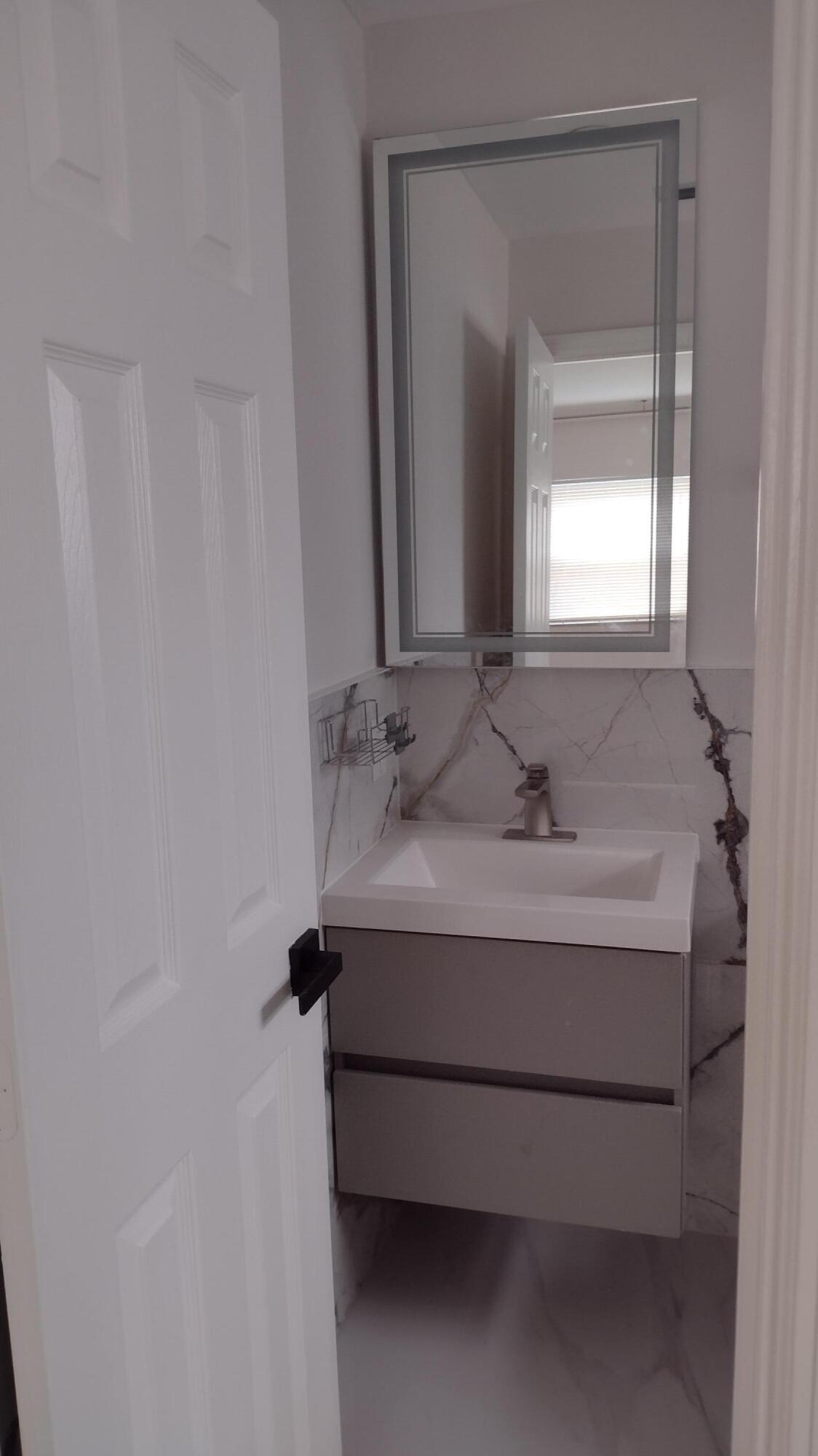 SANDALFOOT COVE SEC 2 - Residential