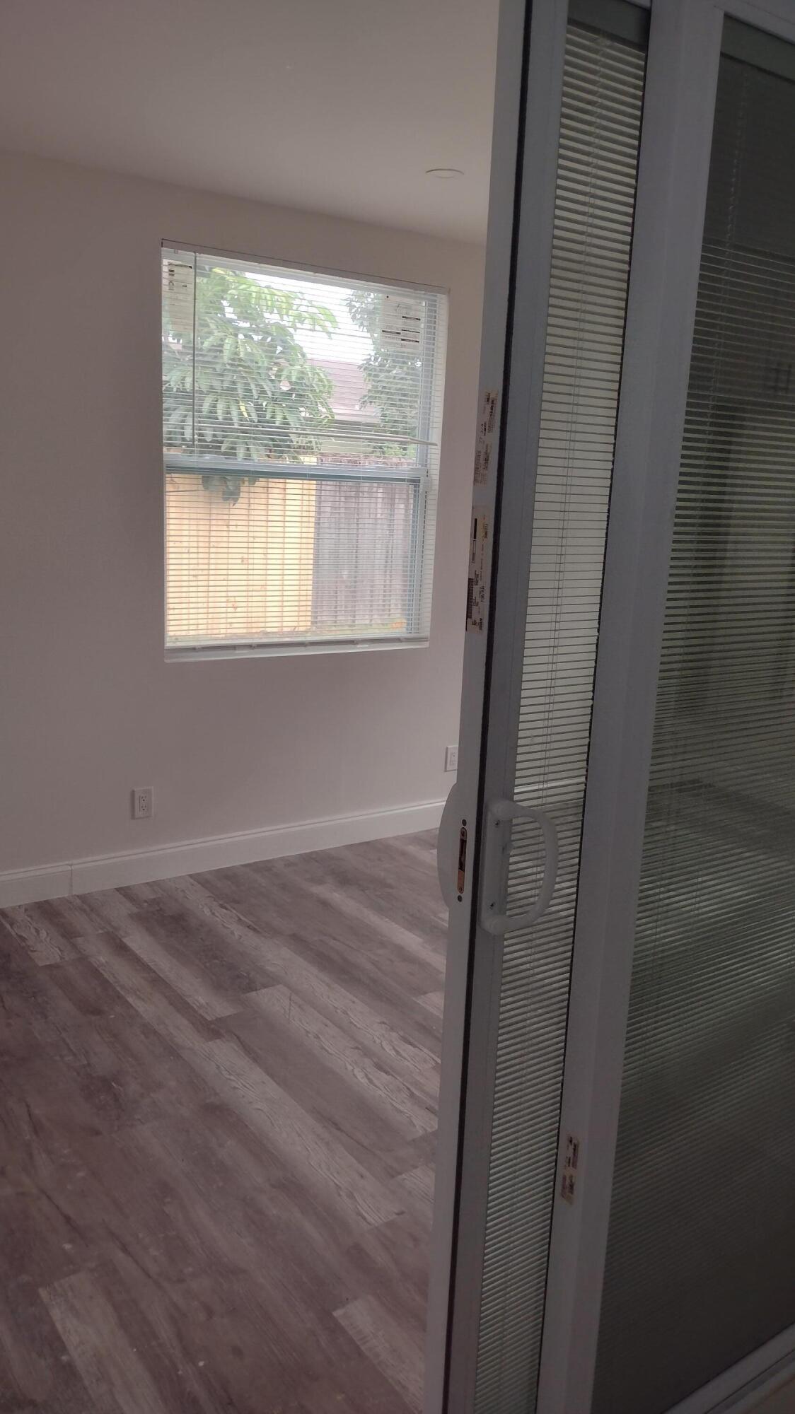 SANDALFOOT COVE SEC 2 - Residential