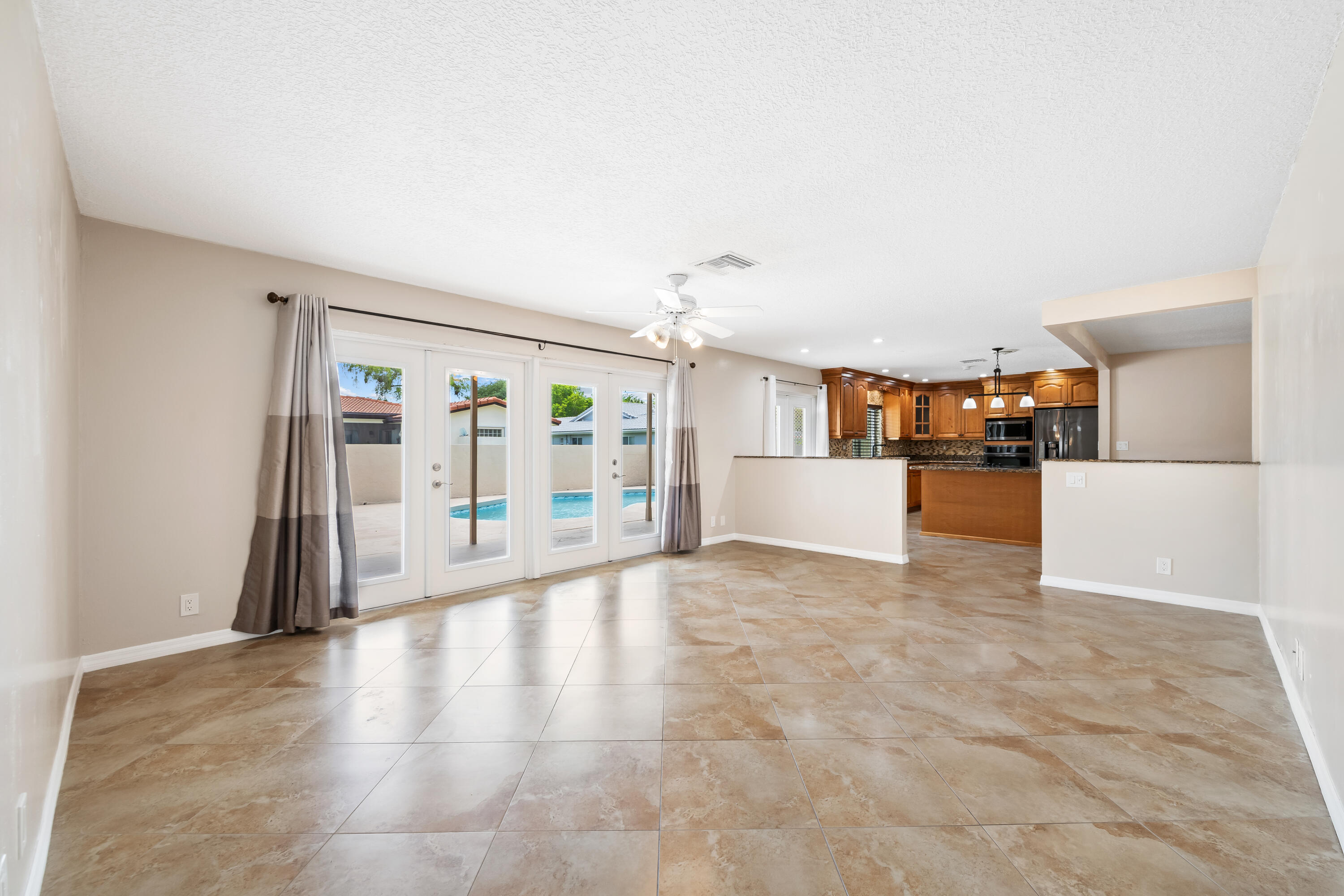 8478 NW 14th Court